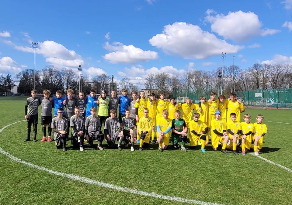 Pierwsza kolejka ligi C2 Trampkarz”M”