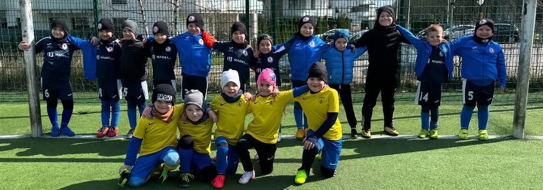 Skrzaty 2018 i 2019 w akcji przeciwko AP Champions